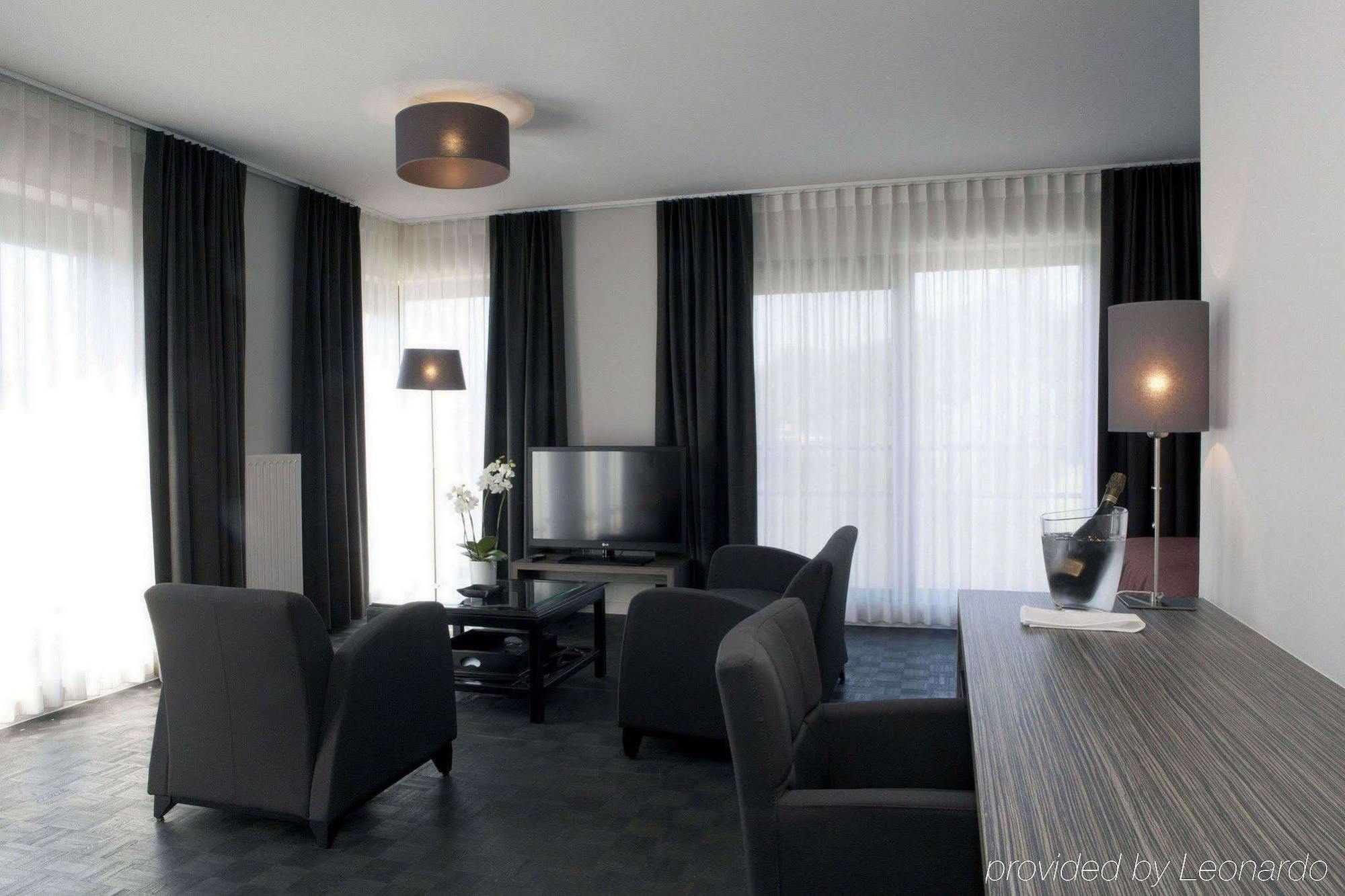 Park Hotel Montreal Mechelen Exteriör bild