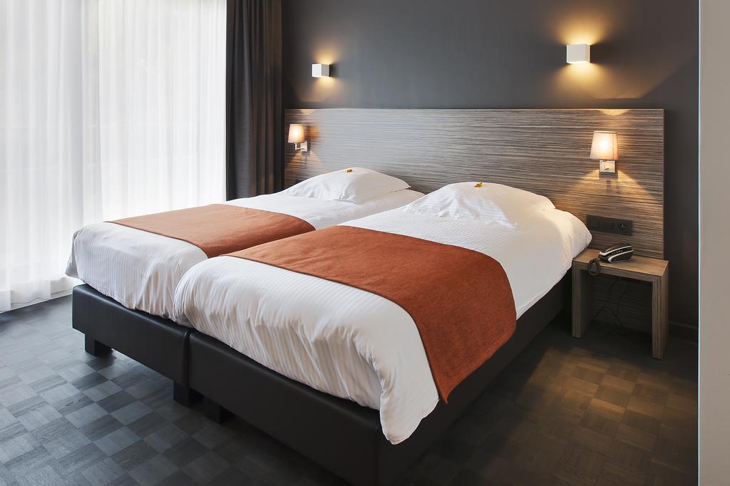 Park Hotel Montreal Mechelen Rum bild